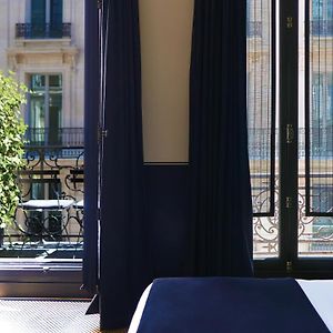 Chambre Exécutive Lit King-Size